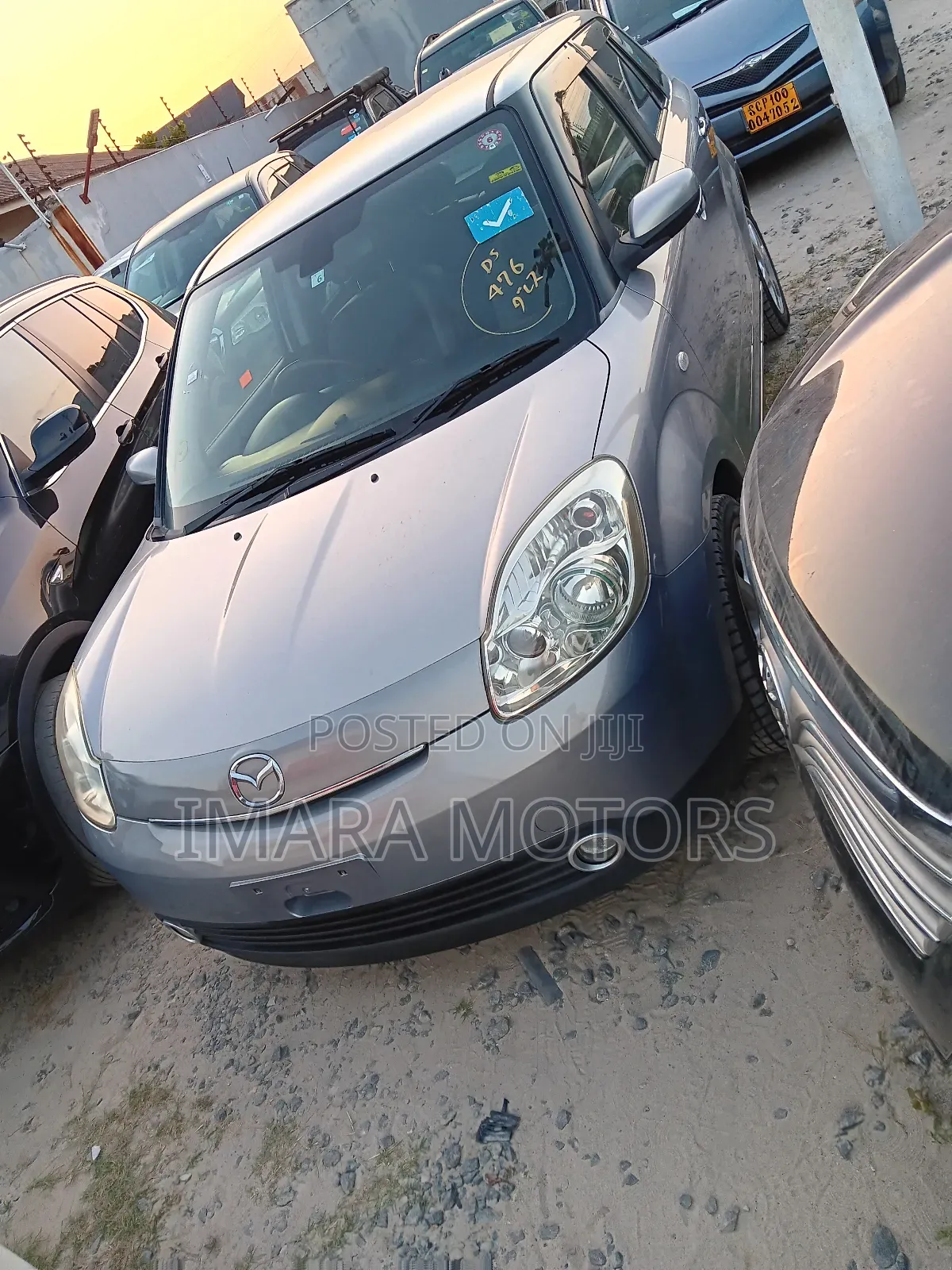 Mazda Verisa 2007 Silver