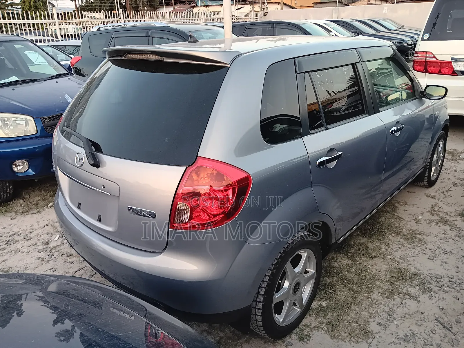 Mazda Verisa 2007 Silver