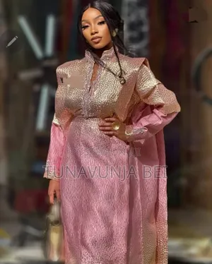 Dress  / Rich Aunt Dress