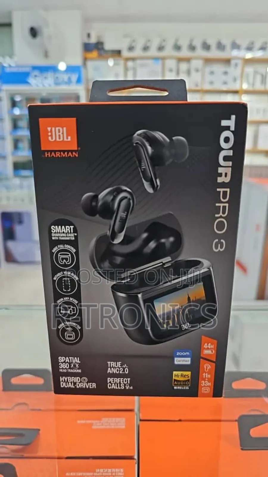 JBL Tour Pro 3 - True Wireless Noise Cancelling Earbuds