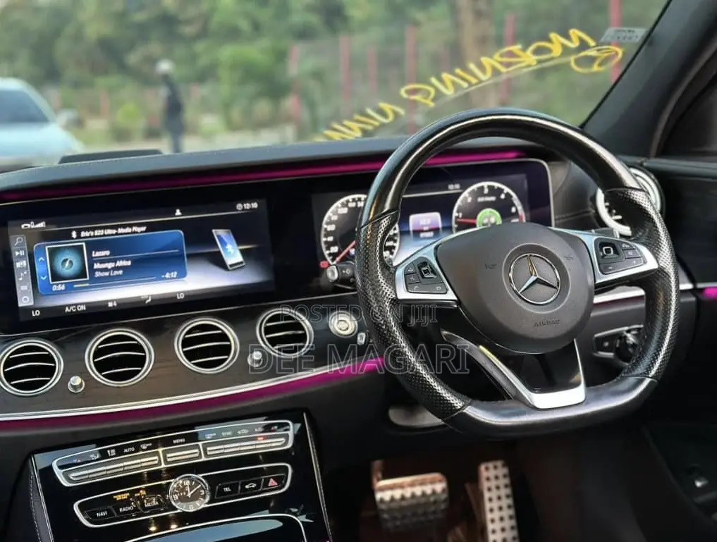 Mercedes-Benz E220 2016 White