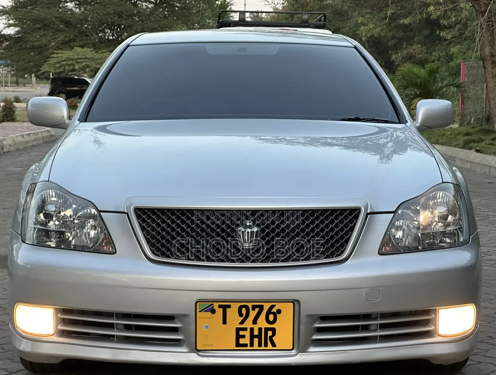 Toyota Crown Royale 2005 Silver