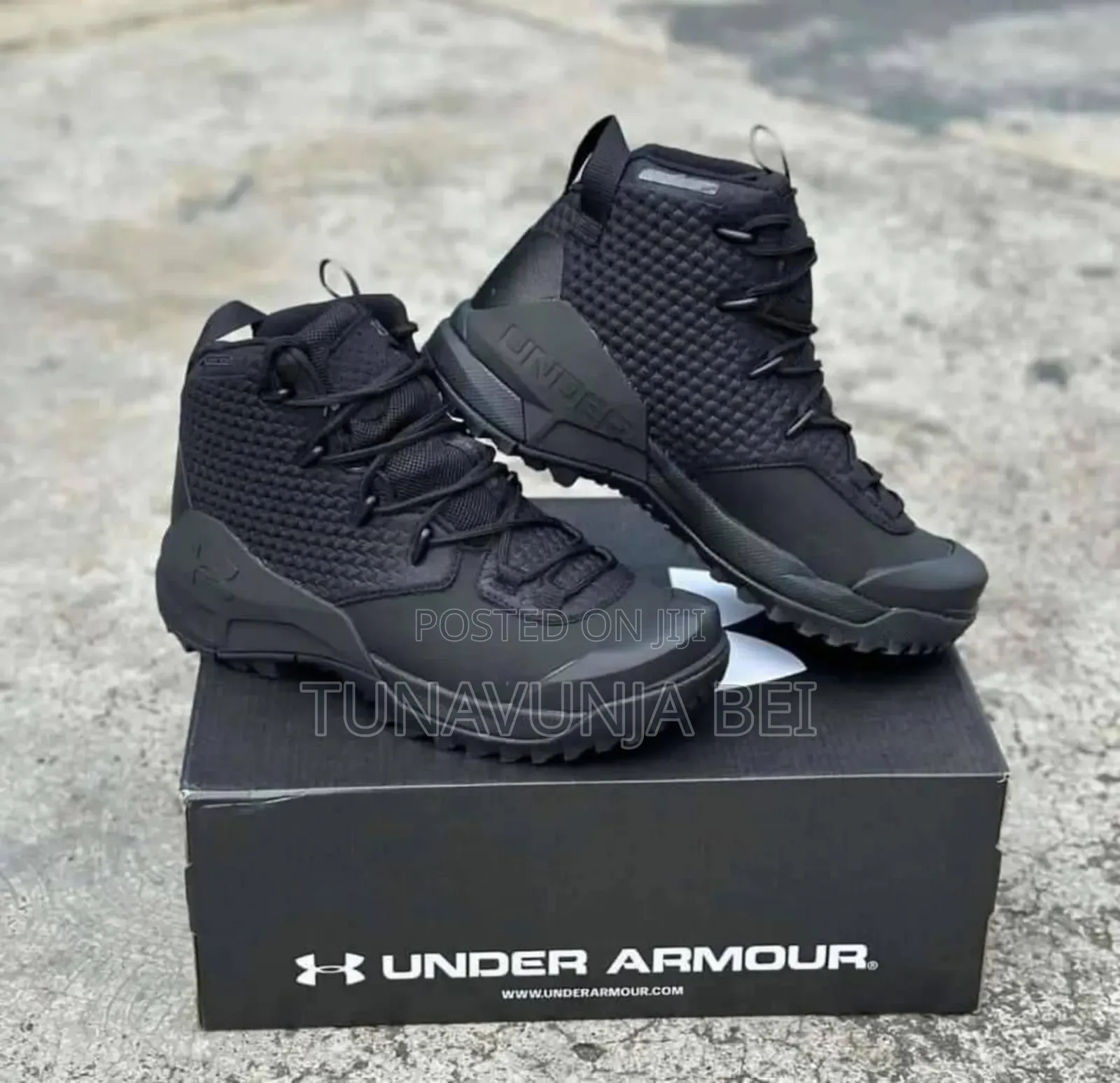 Under Amours Boots