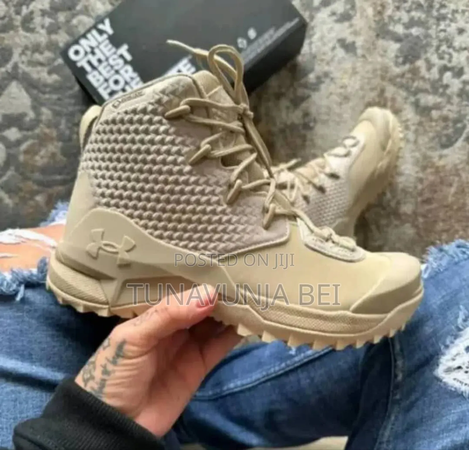 Under Amours Boots