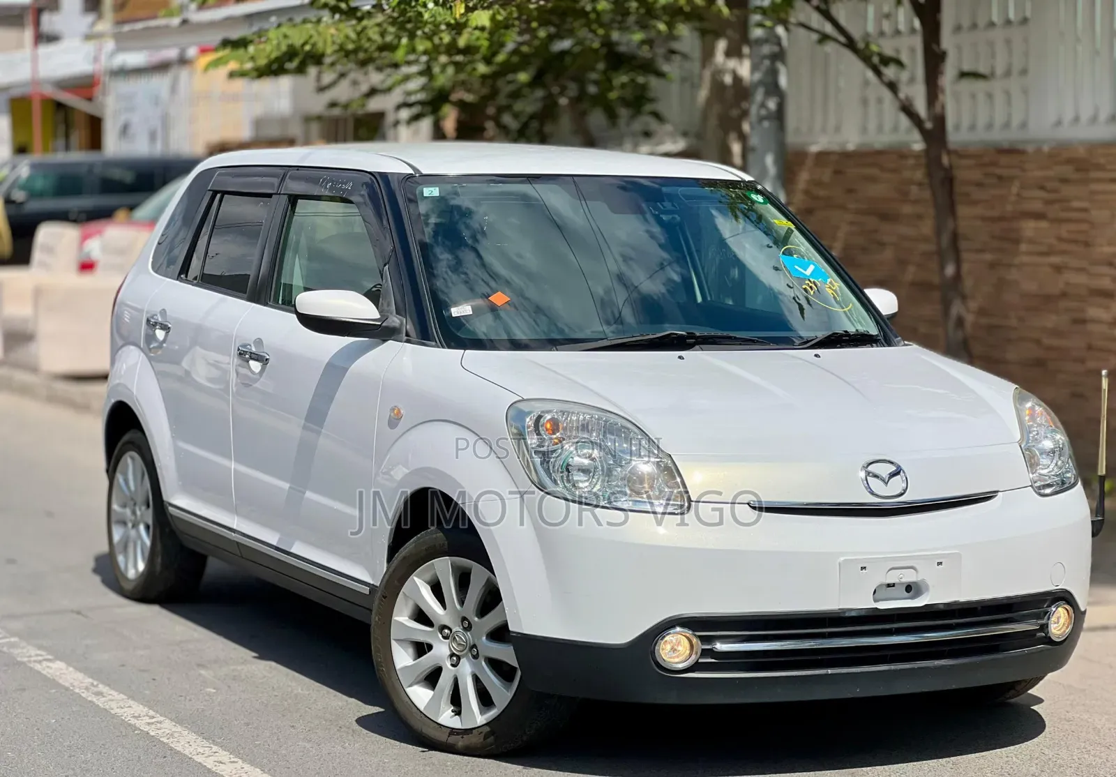 Mazda Verisa 2007 White