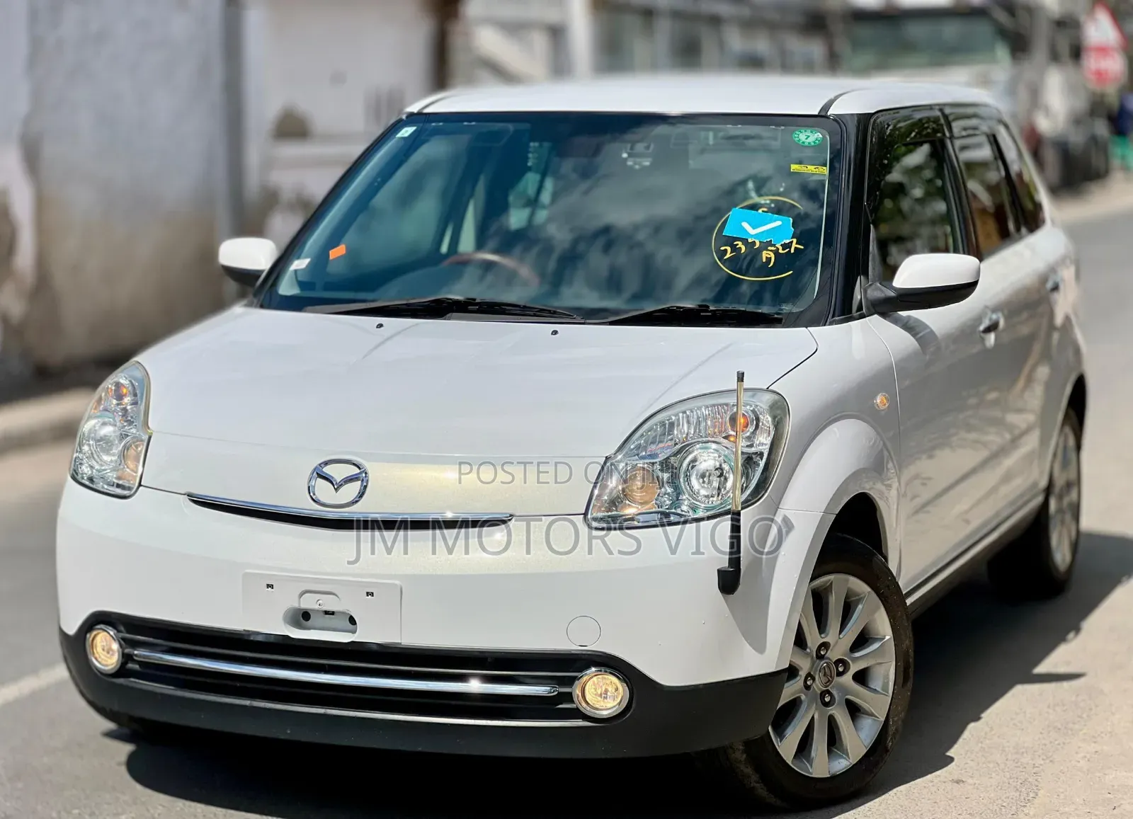 Mazda Verisa 2007 White