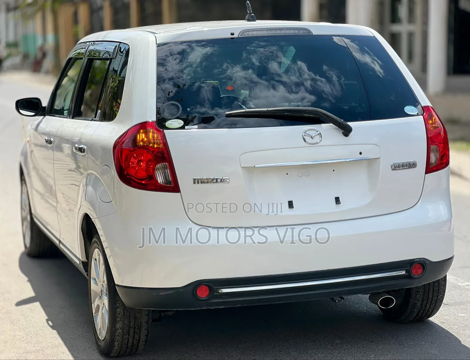 Mazda Verisa 2007 White