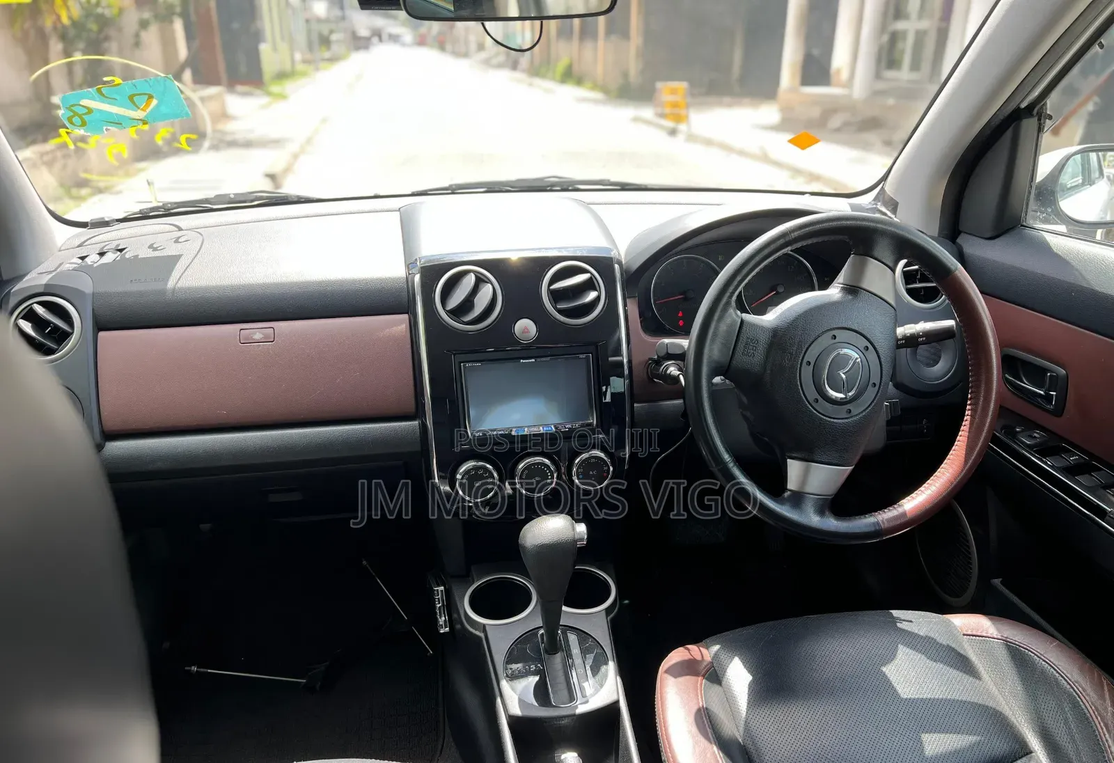 Mazda Verisa 2007 White