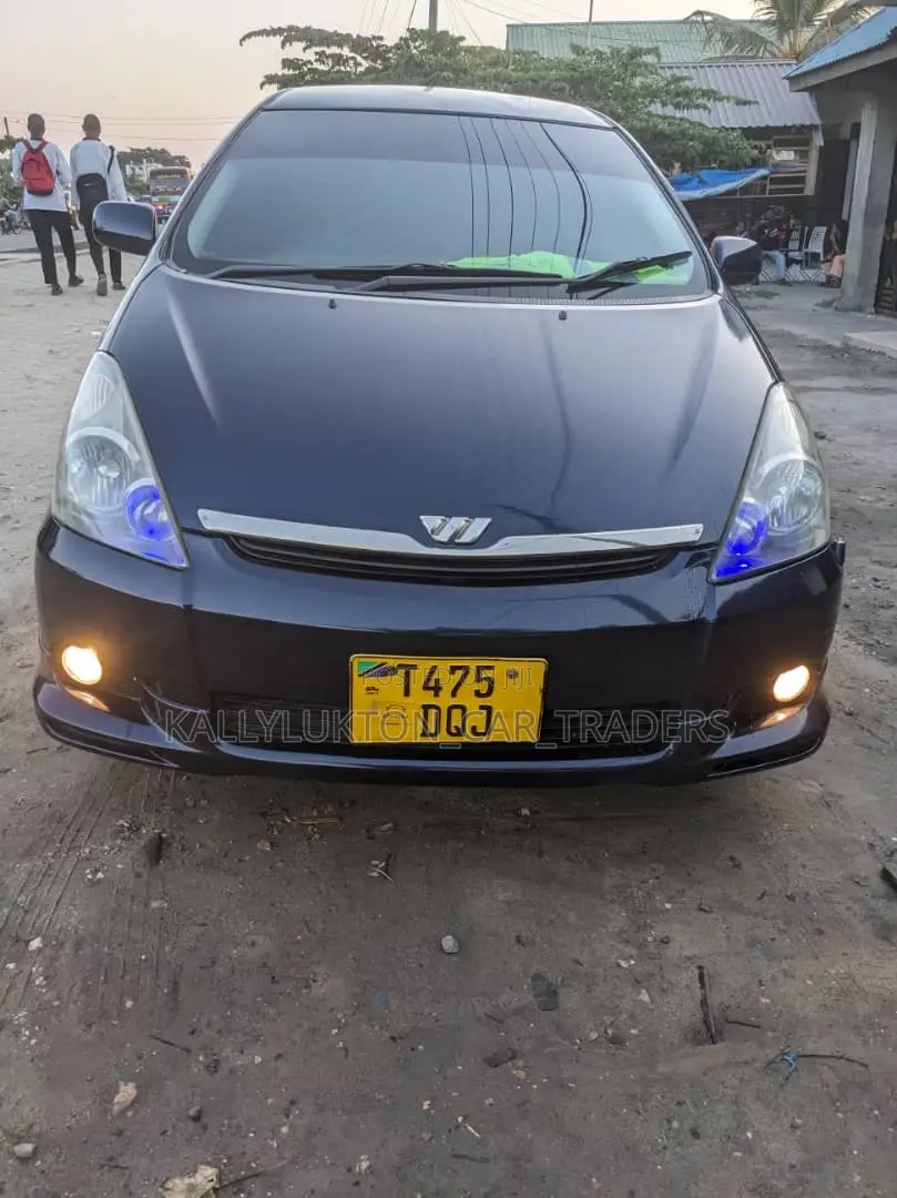 Toyota Wish 2005 Black