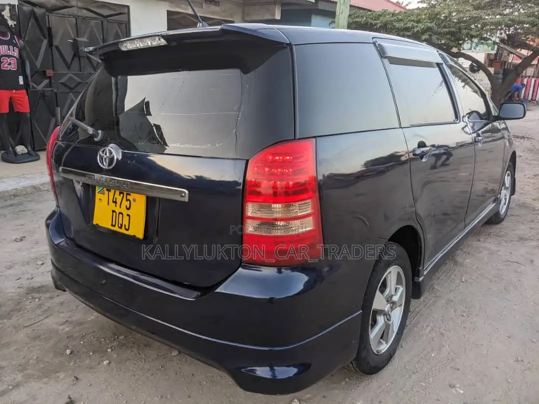 Toyota Wish 2005 Black
