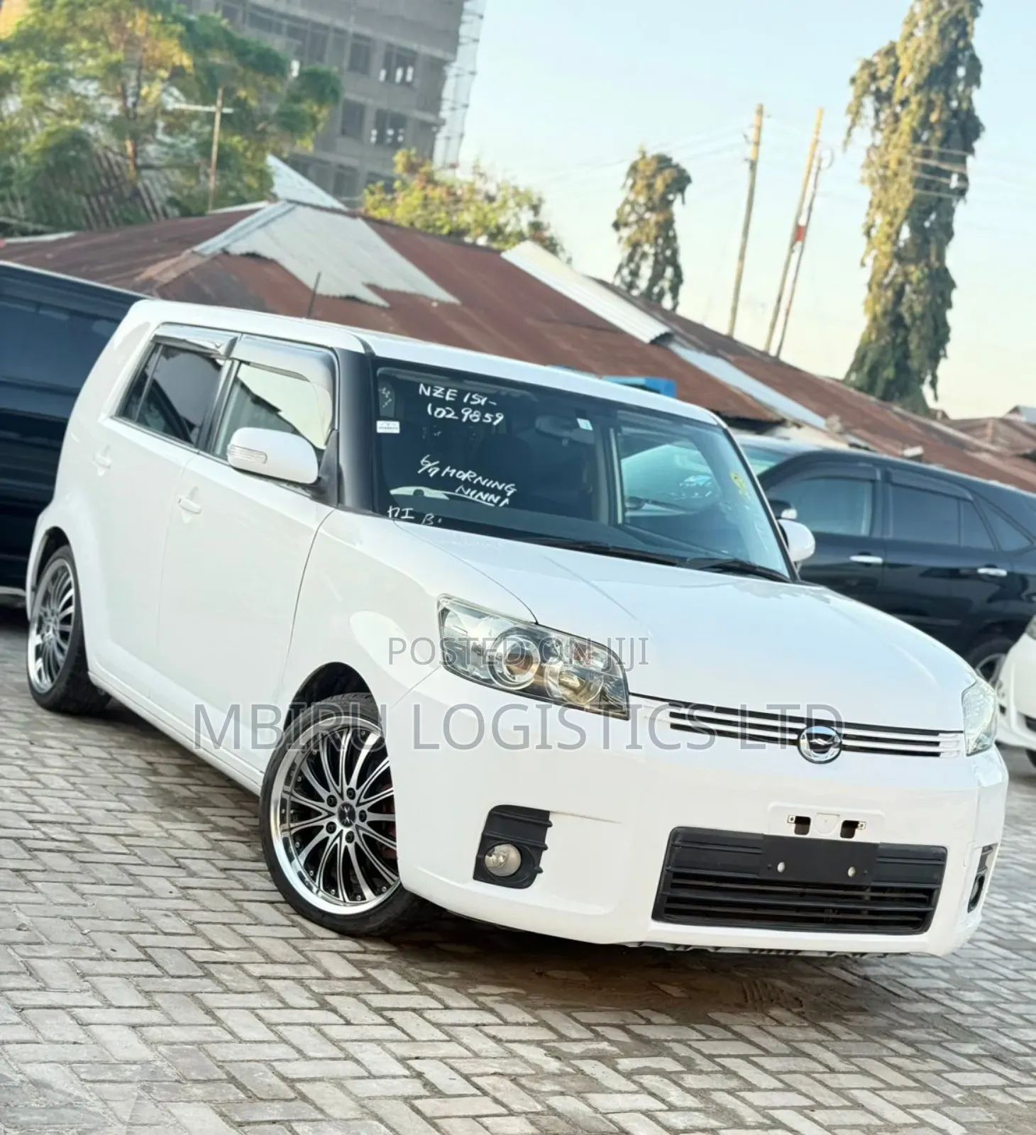 Toyota Corolla Rumion 2008 White