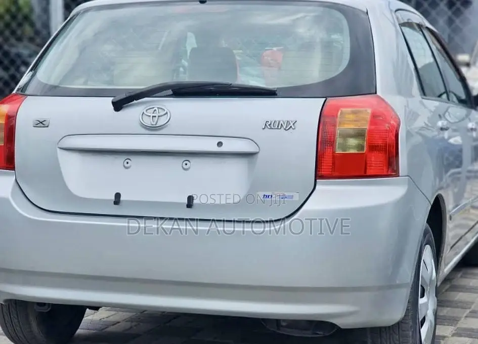 Toyota Allex 2003 Silver