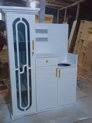 Kitchen Cabinet Ya Mtungi Wa Ges Na Kabati Ya Vyombo