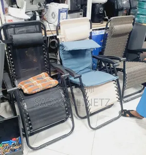 Foldable Outdoor Lounge Chair