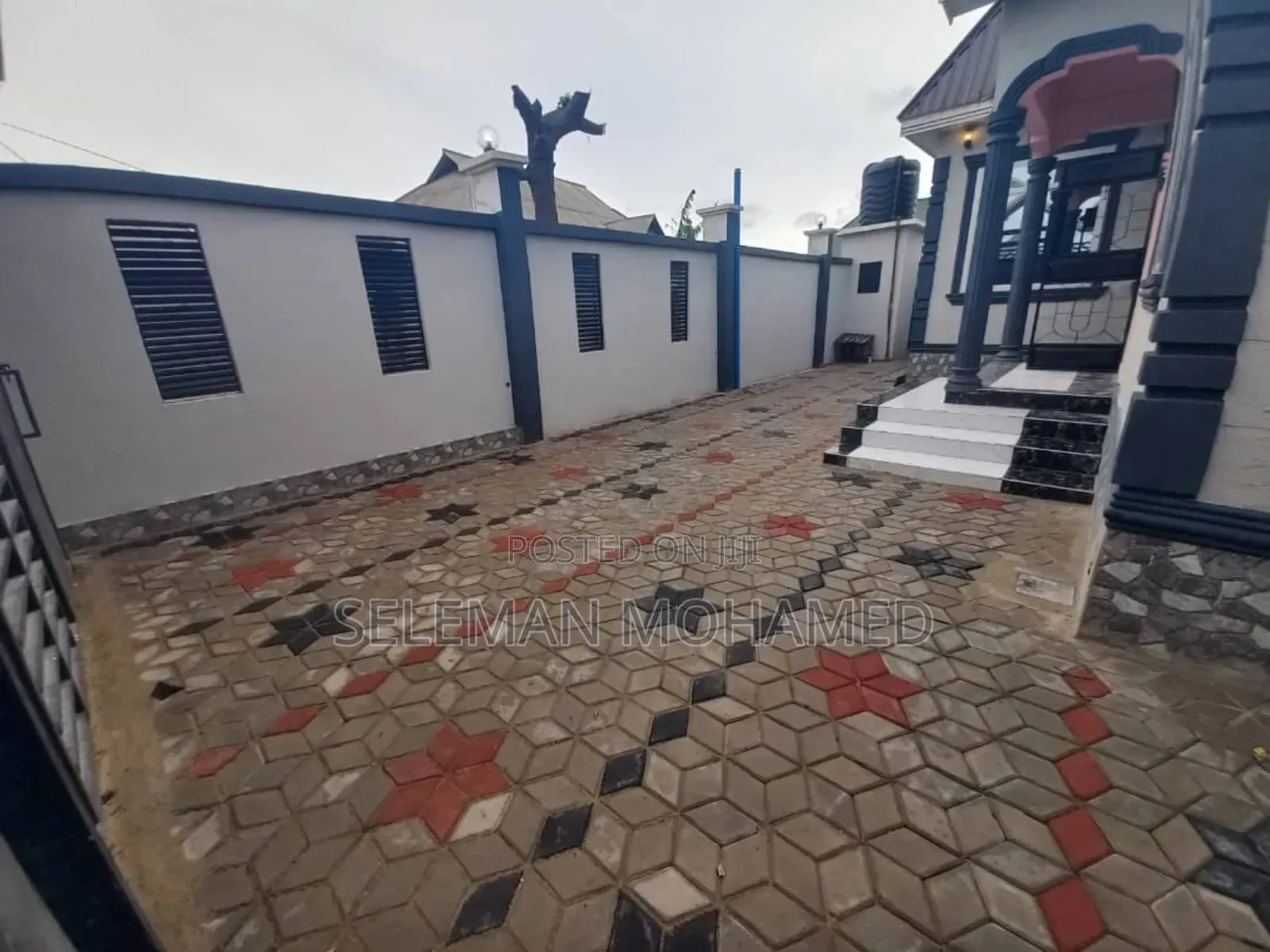 Furnished 4bdrm House in Biriani Real Estate, Chamazi for sale