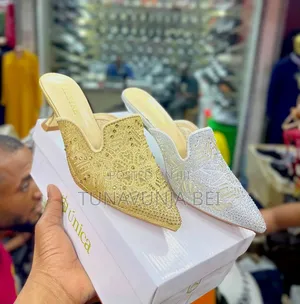 Ladies Shoes 