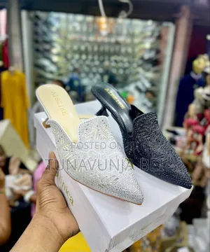 Ladies Shoes 