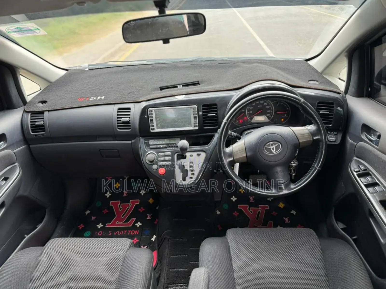Toyota Wish 2006 Blue