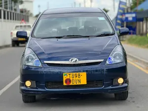 Toyota Wish 2006 Blue