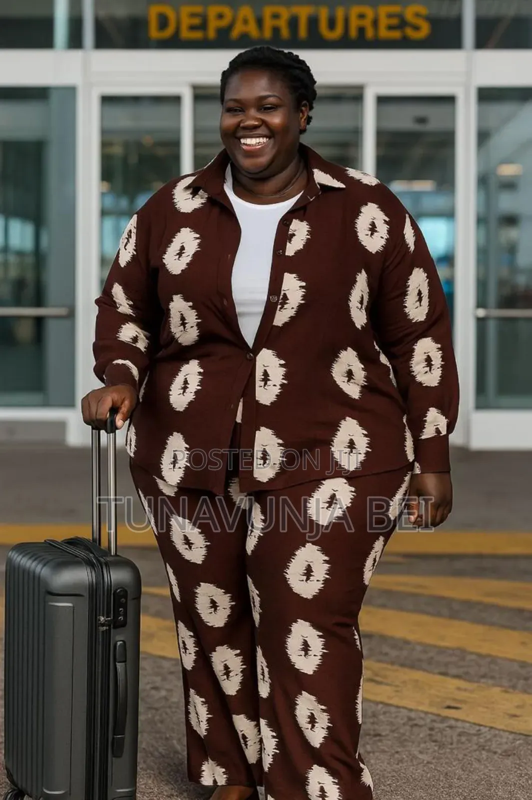 Plus Sizee Linen Suit / Two Pic