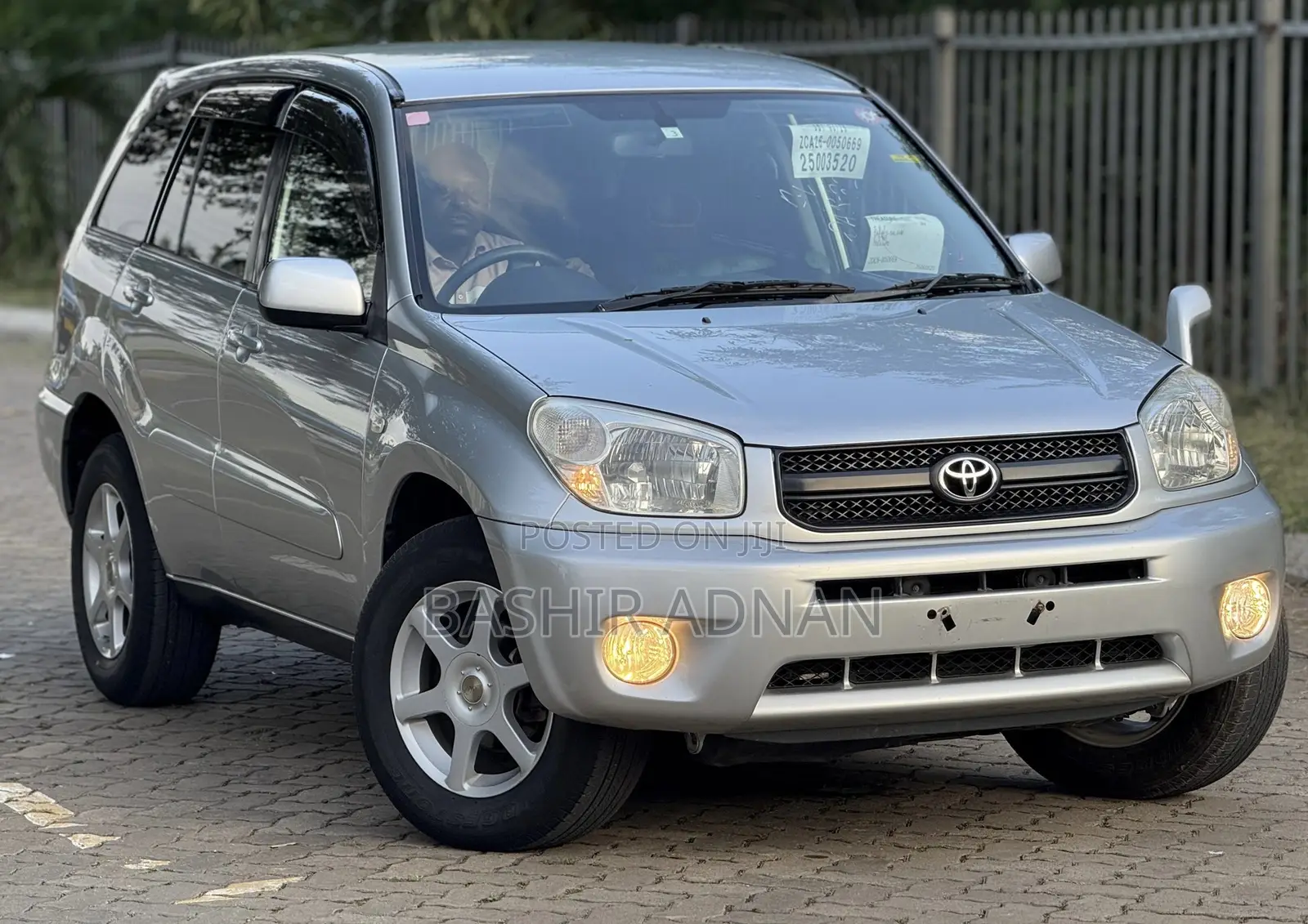 Toyota RAV4 1.8 2005 Gray