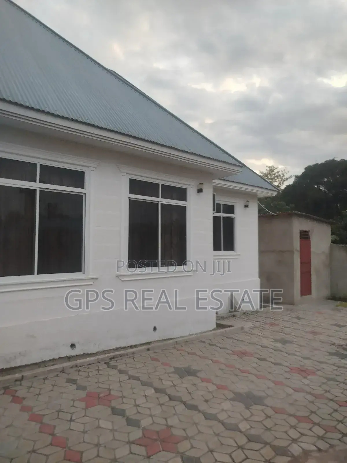 3bdrm House in Mbezi Kiluvya, Kinondoni for sale