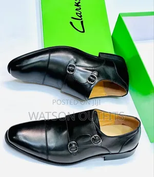 Viatu Vya 2 Buckles Vya Ngozi