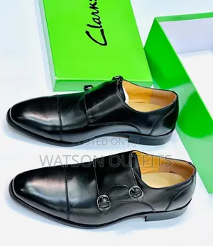 Viatu Vya 2 Buckles Vya Ngozi