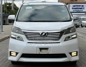 Photo - Toyota Vellfire 2010 Pearl