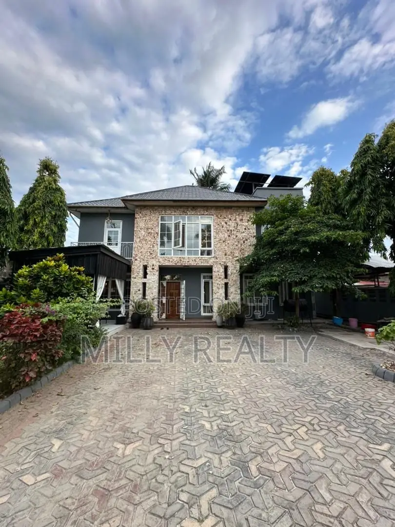 Furnished 3bdrm House in Morroco Kinondoni for rent