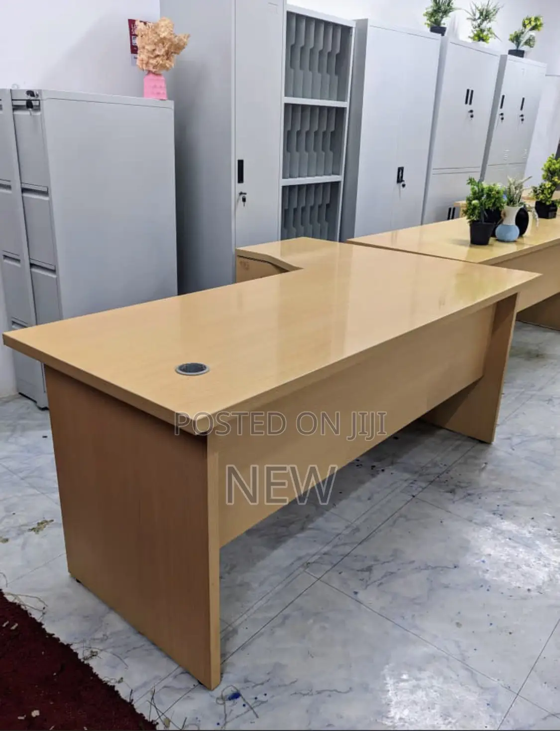 L Shape Office Table