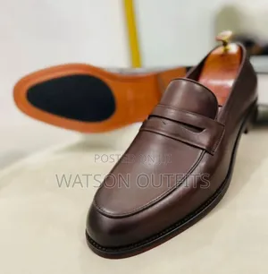 Viatu Classic Vya Kiume