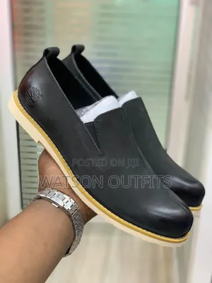 Footwears or Shoes Smart Za Timberland