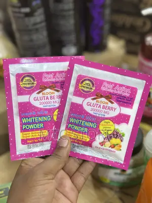 Gluta Berry Whitening Powder