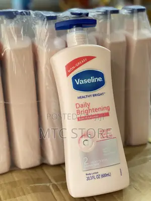 Vaseline Daily Brightening