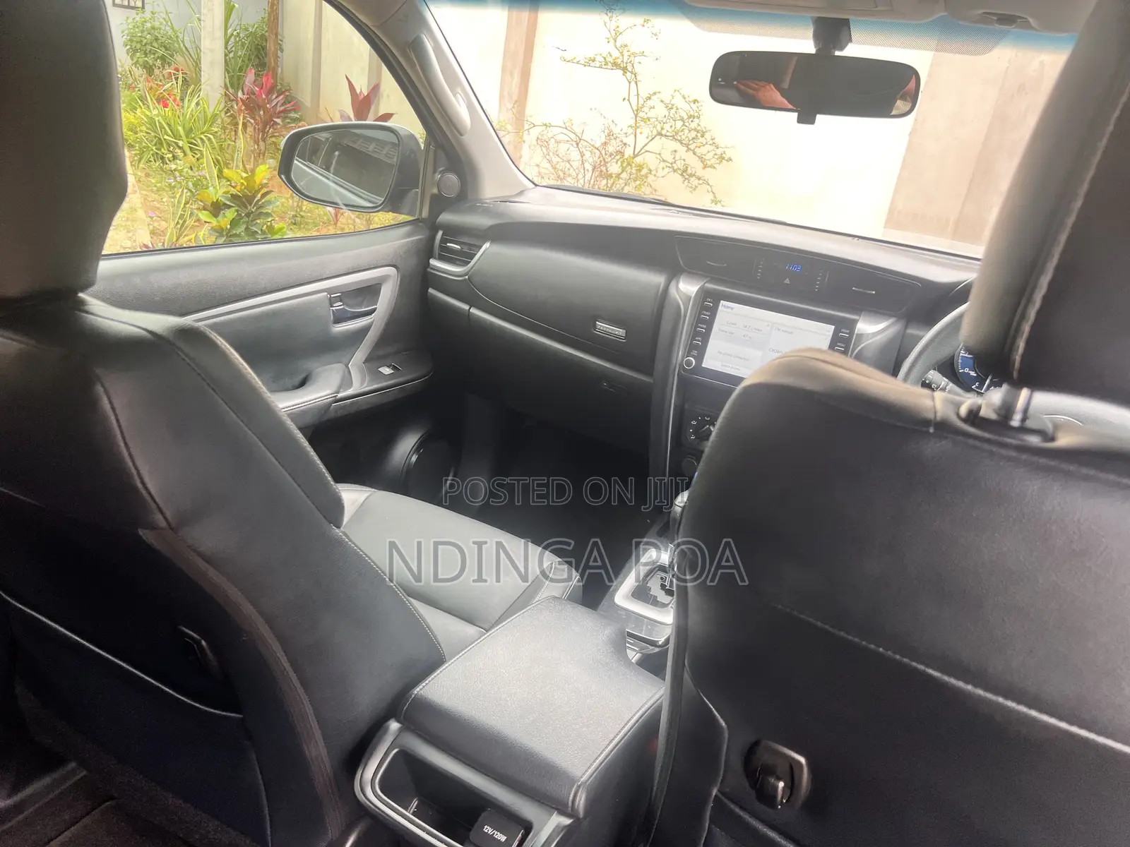 Toyota Fortuner 2.4 D RWD 2023 Silver