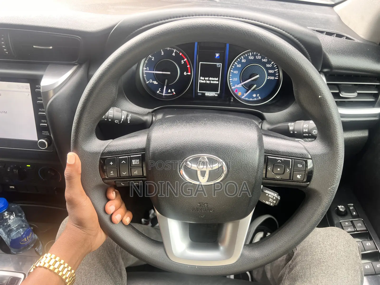 Toyota Fortuner 2.4 D RWD 2023 Silver