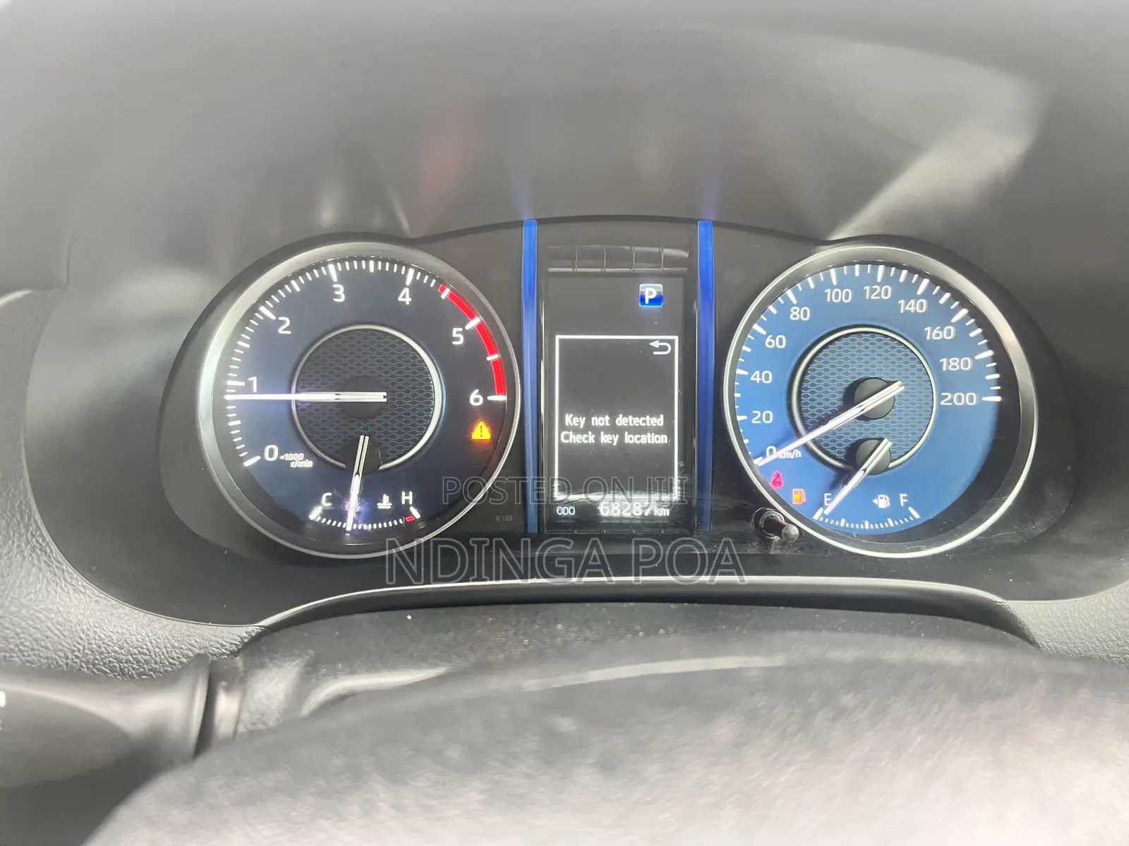 Toyota Fortuner 2.4 D RWD 2023 Silver