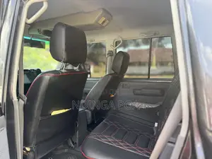 Toyota Land Cruiser 2011 Black