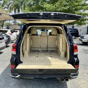 Toyota Land Cruiser 4.6 V8 ZX 2016 Black