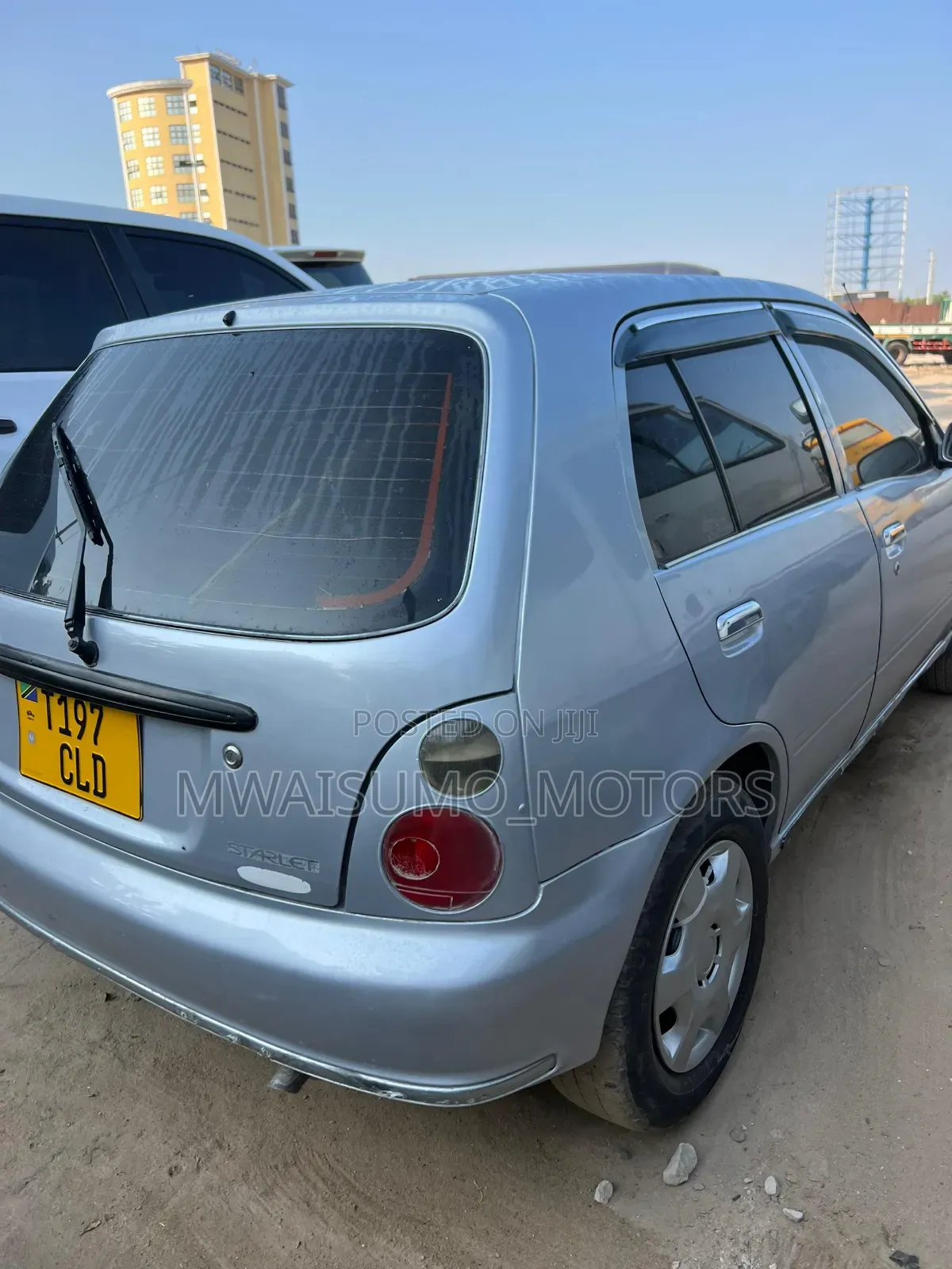 Toyota Starlet 1998 Blue