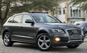Audi Q5 2014 Gray