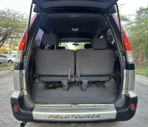 Toyota Noah 2002 Blue