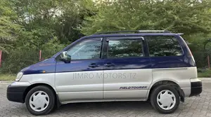Toyota Noah 2002 Blue