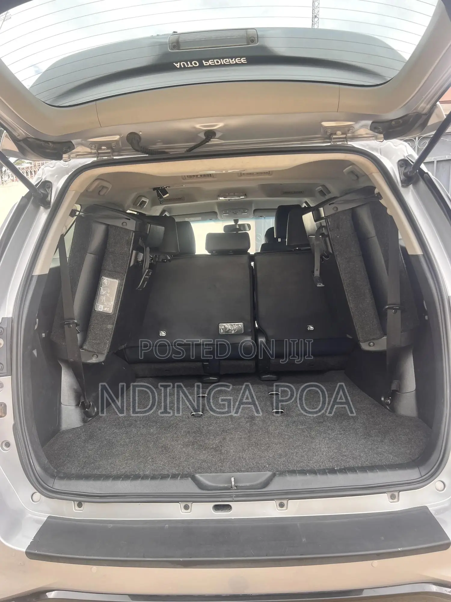 Toyota Fortuner 2.4 D RWD 2023 Silver