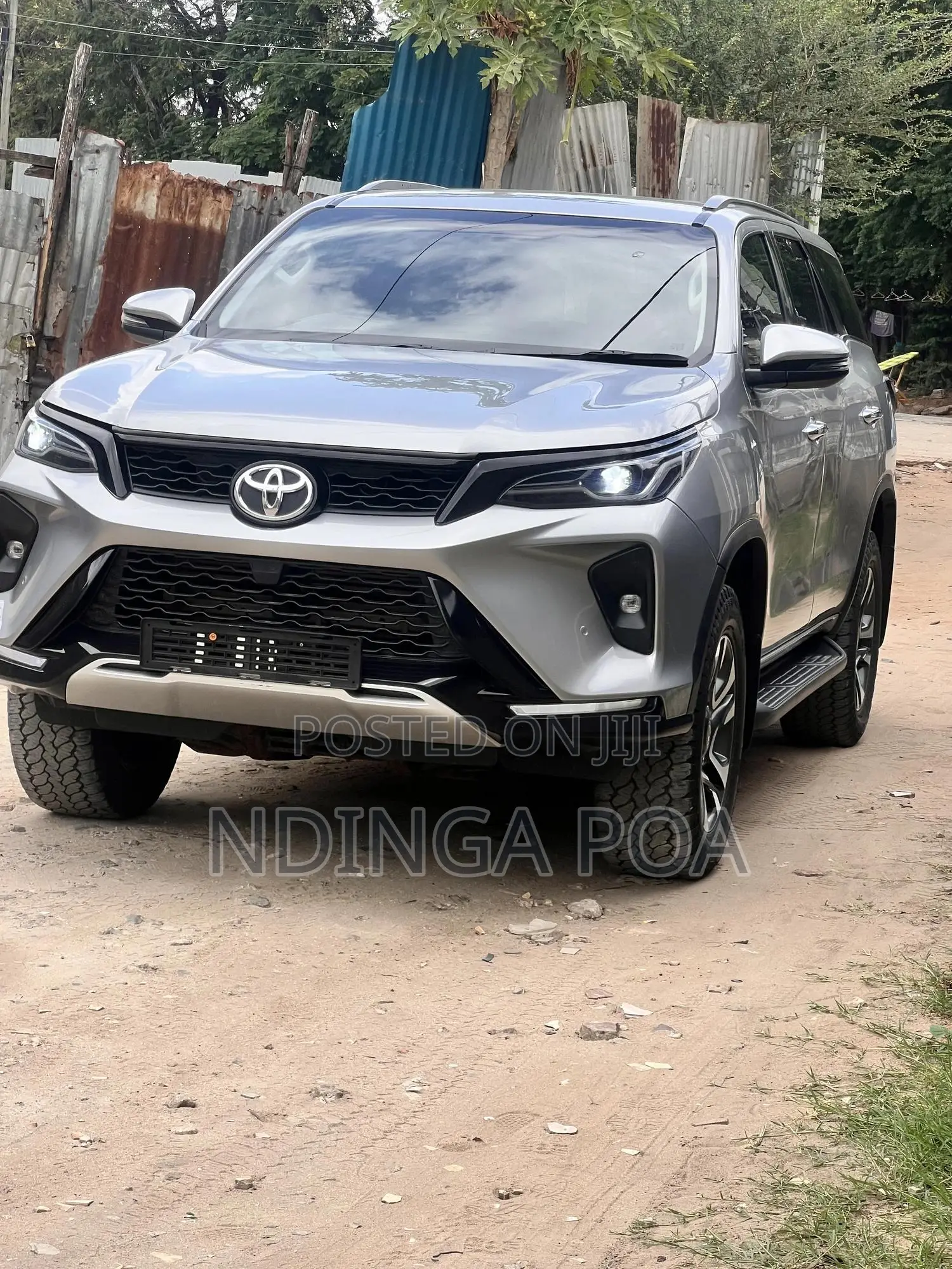 Toyota Fortuner 2.4 D RWD 2023 Silver