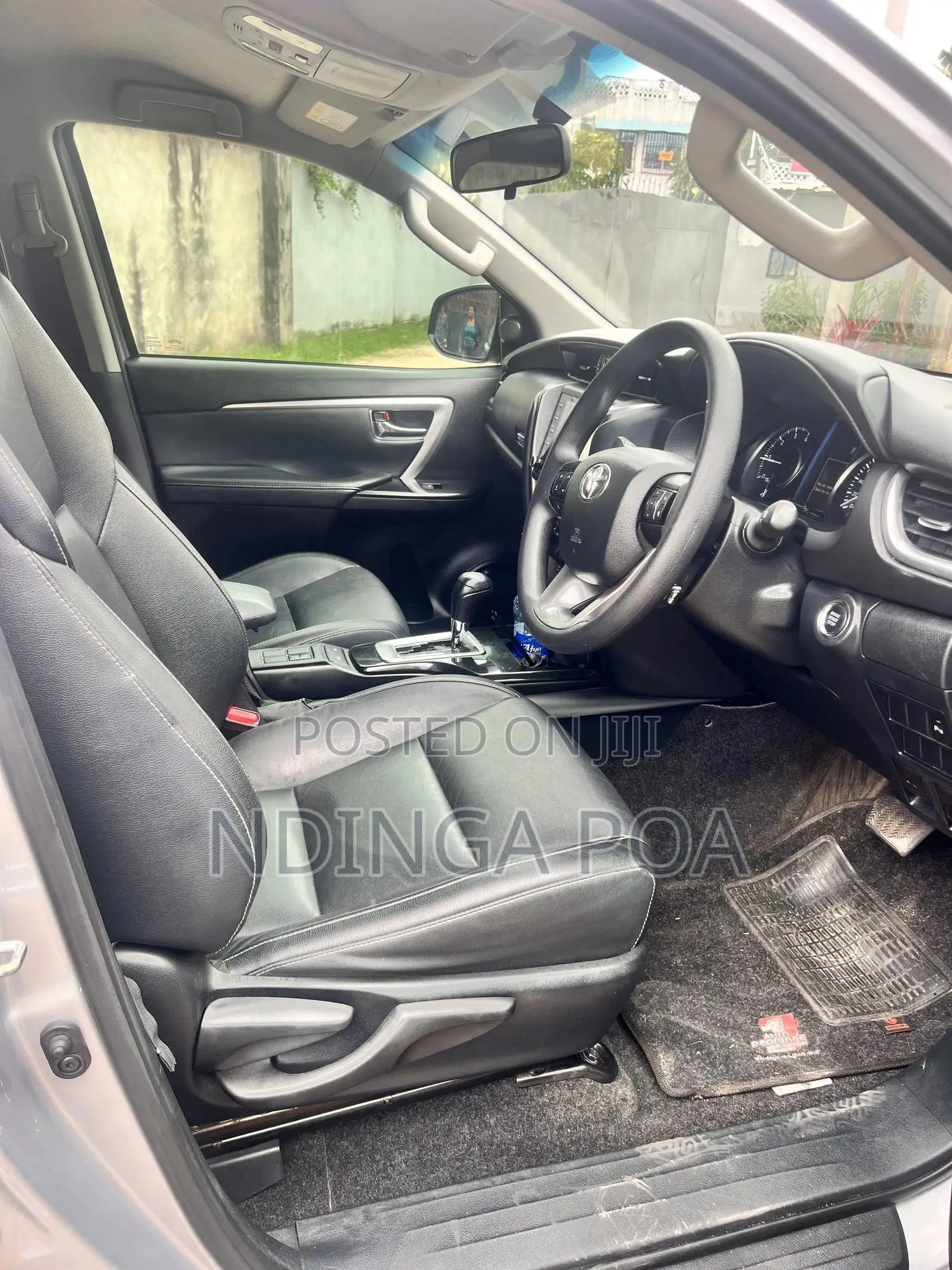 Toyota Fortuner 2.4 D RWD 2023 Silver