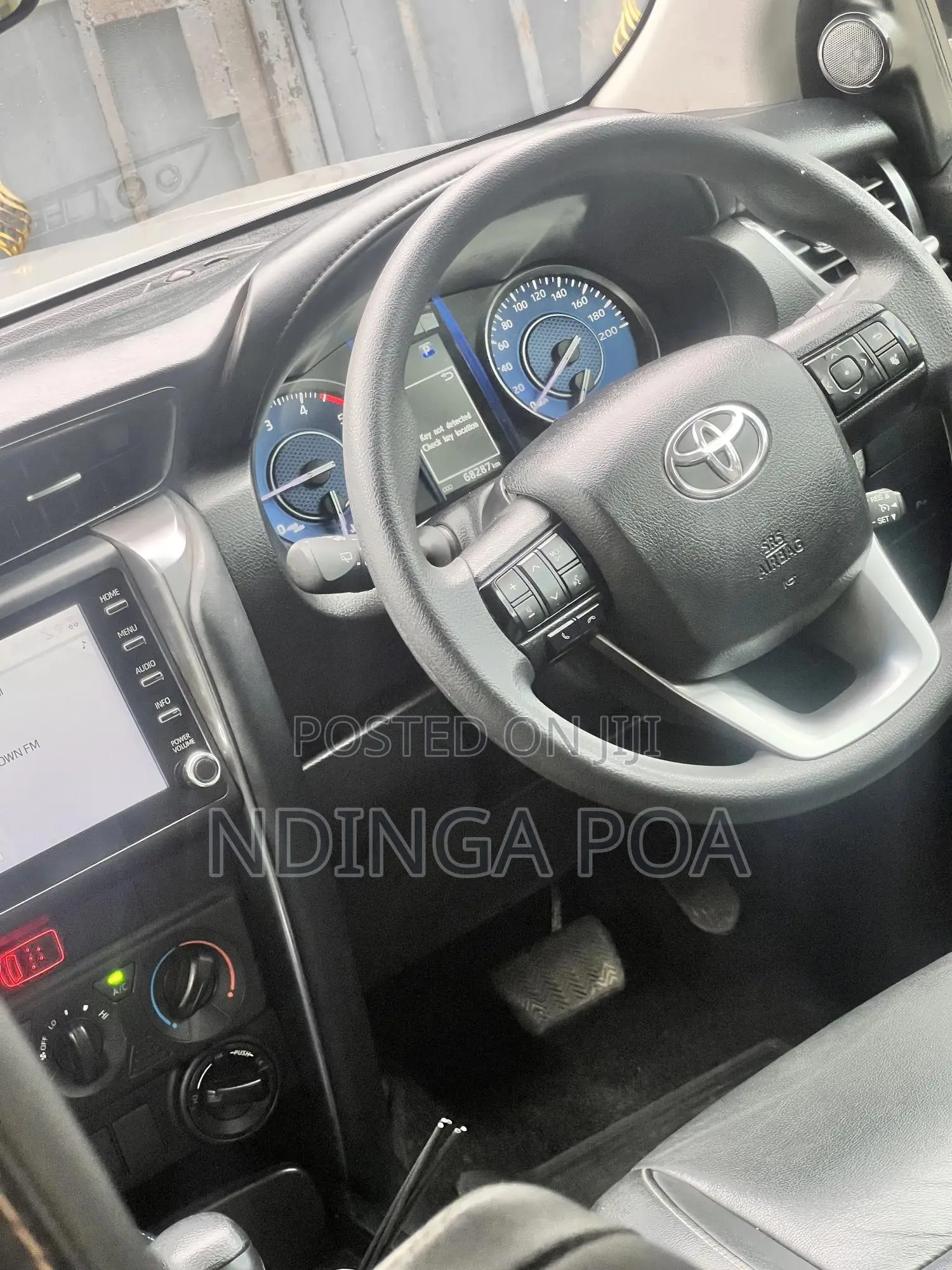 Toyota Fortuner 2.4 D RWD 2023 Silver