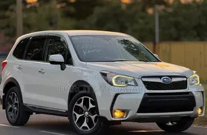 Photo - Subaru Forester 2014 White
