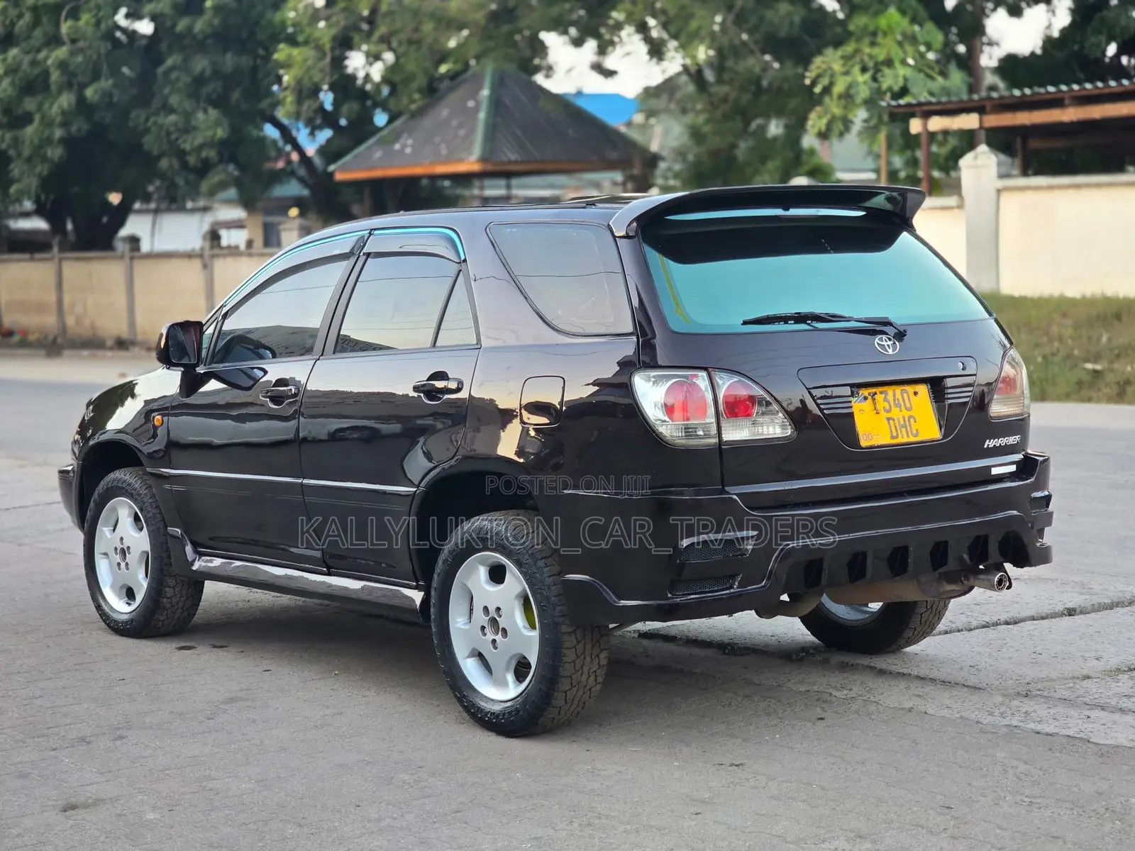 Toyota Harrier 2003 Black